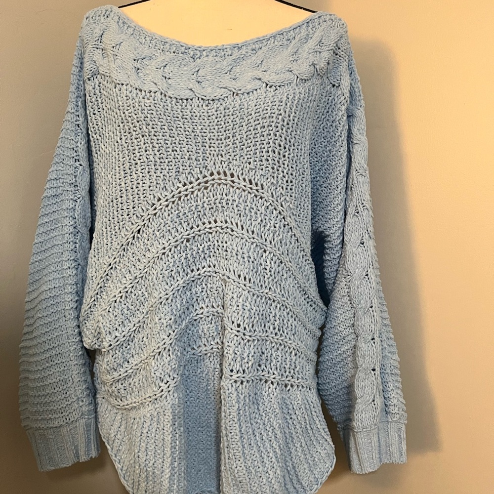 DAVI & DANI Blue Sweater with Chunky Knit and Cable Detail NWT